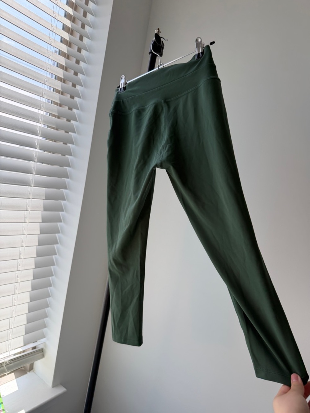Peloton Forest Green Cropped Leggings